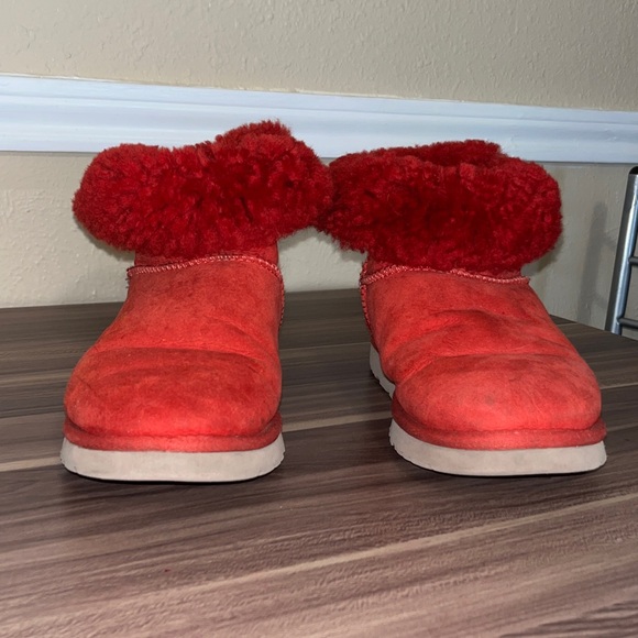 UGG Women's Vibrant Red Winter Boots - Picture 16 of 16